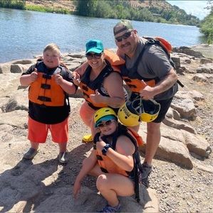 Meet your Posher, Kara